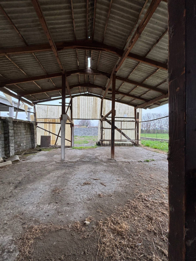 Capannone in Vendita a Ciriè