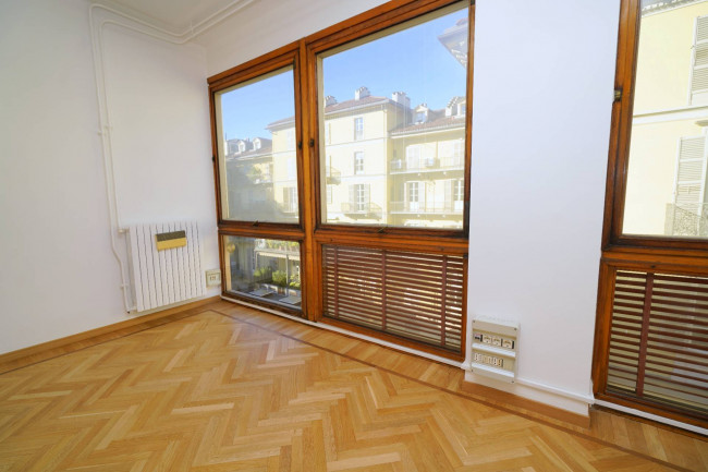 Ufficio in Locazione a Torino