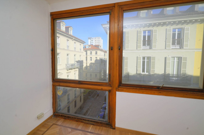 Ufficio in Locazione a Torino