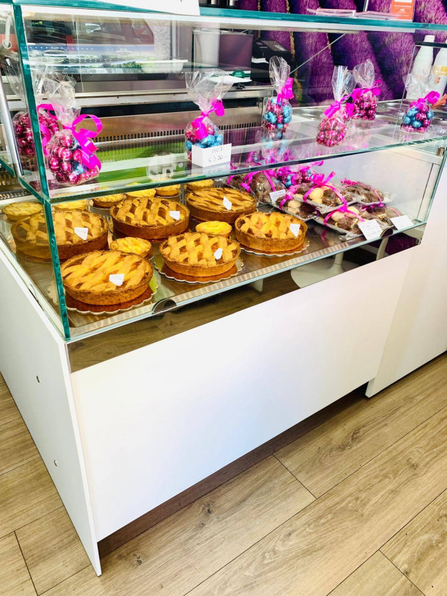 Attività Commerciale - Pasticceria in Vendita a Rivoli