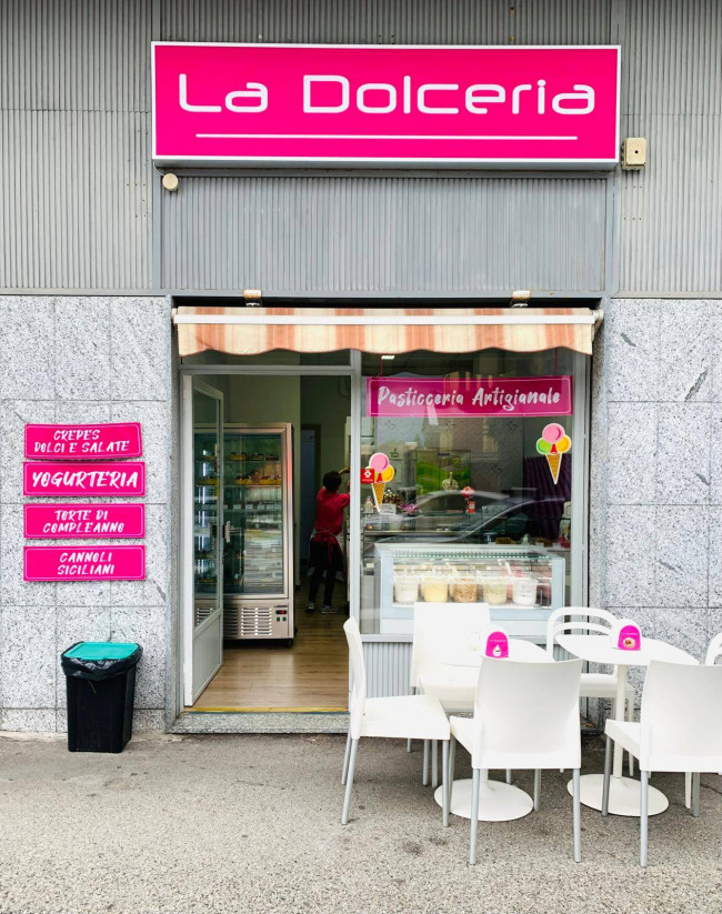 Attività Commerciale - Pasticceria in Vendita a Rivoli