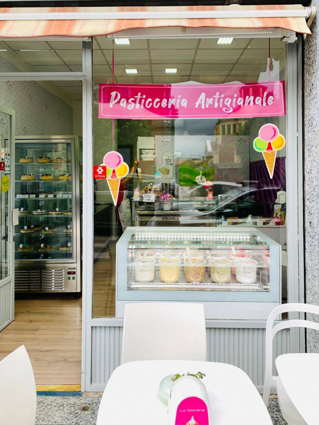 Attività Commerciale - Pasticceria in Vendita a Rivoli