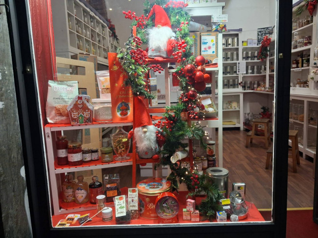 Attività Commerciale - Alimentari - Gastronomia in Vendita a Torino