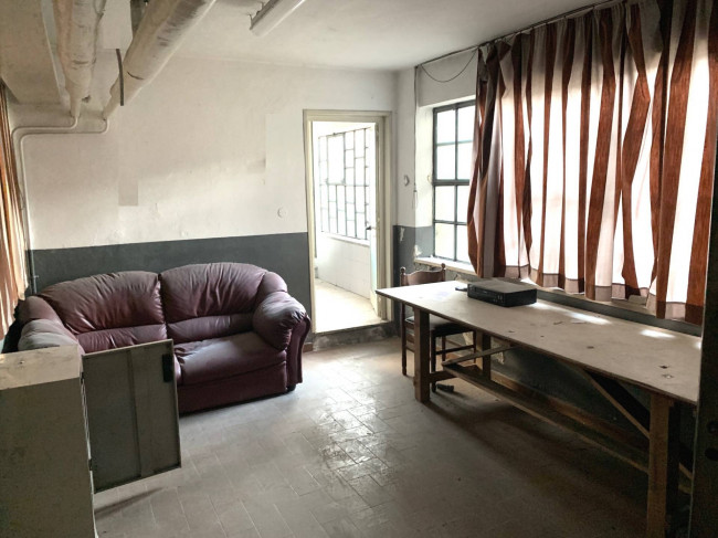 Locale commerciale in Vendita a Torino