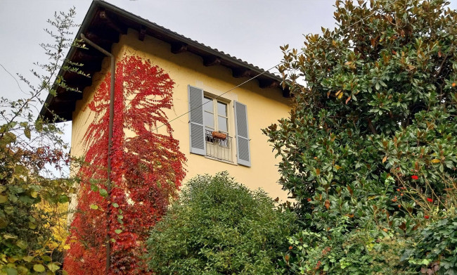 Villa in  Sell to Castiglione Torinese