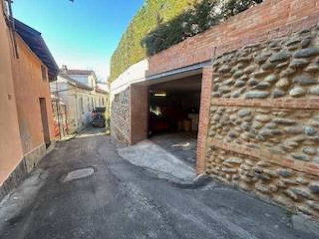 Posto Auto in Affitto a Moncalieri