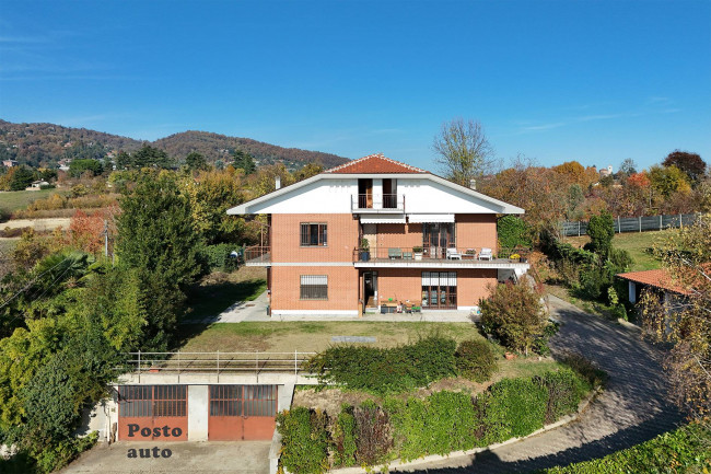 Villa Bifamiliare in Vendita a Moncalieri