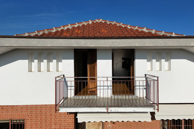 Villa Bifamiliare in vendita a Moncalieri