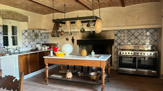 Cascina in Vendita a Rivalta Bormida