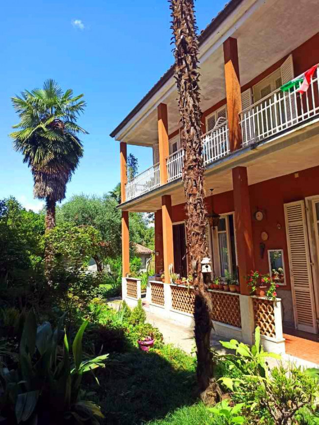 Villa in Vendita a Mazzè