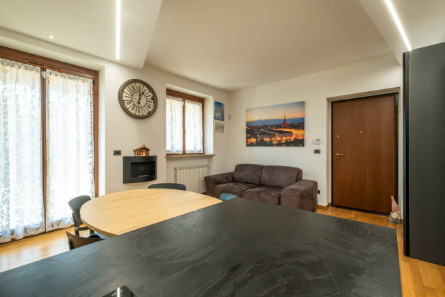 Appartamento in Vendita a Pecetto Torinese