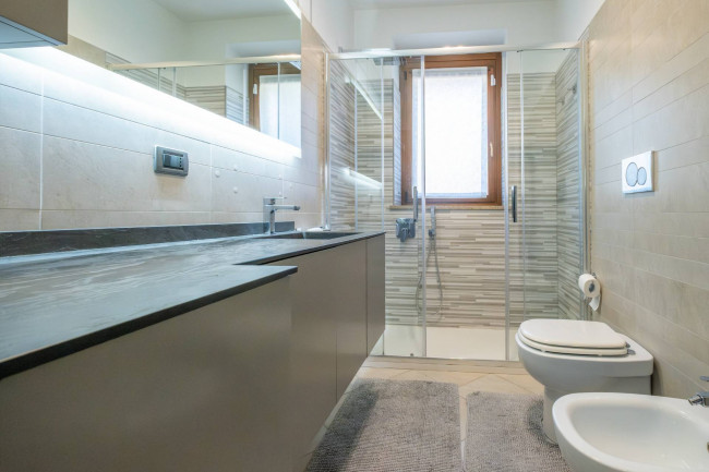 Appartamento in Vendita a Pecetto Torinese