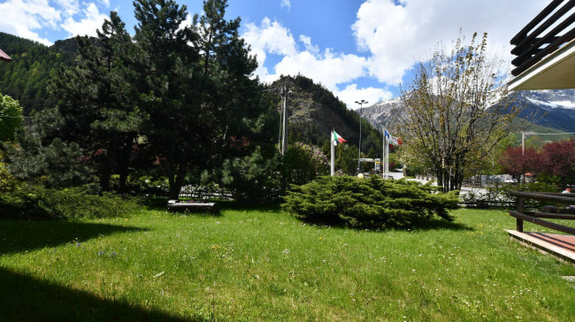 Appartamento in Vendita a Bardonecchia