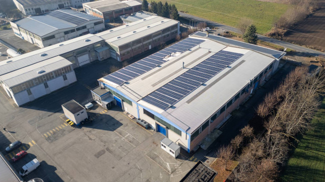 Capannone in Affitto a Volpiano