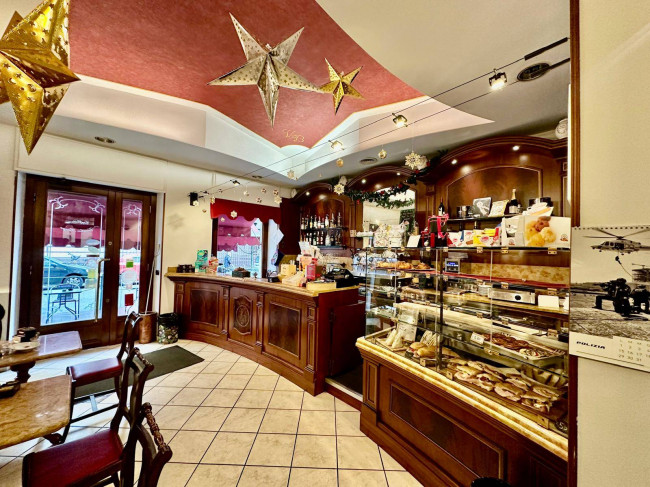 Attività Commerciale - Bar Tavola Calda - Fredda in Vendita a Torino