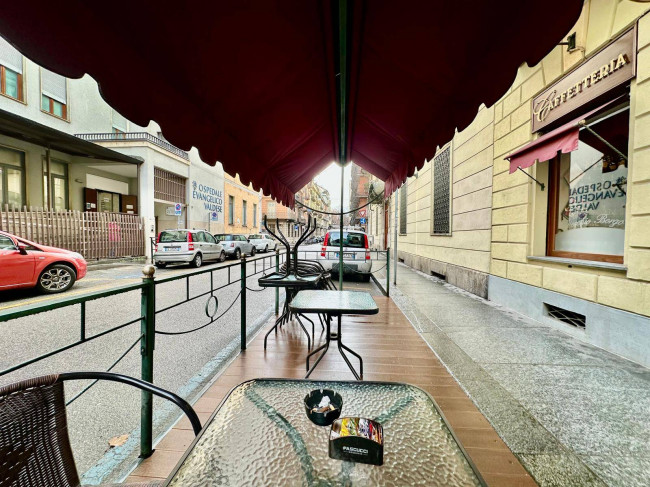 Attività Commerciale - Bar Tavola Calda - Fredda in Vendita a Torino
