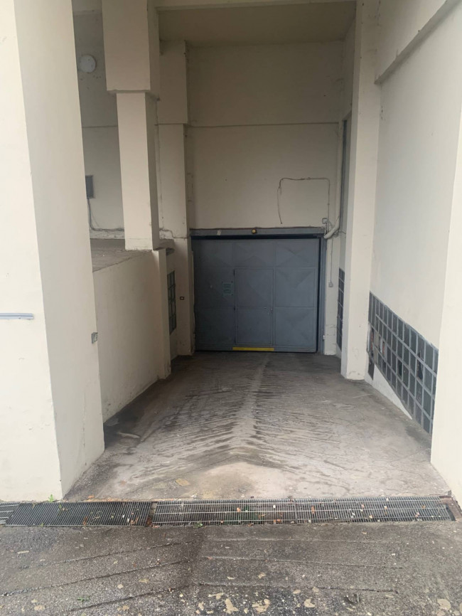 Locale commerciale in Vendita a Torino