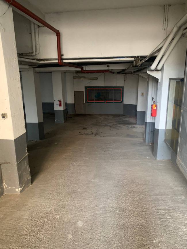 Locale commerciale in Vendita a Torino