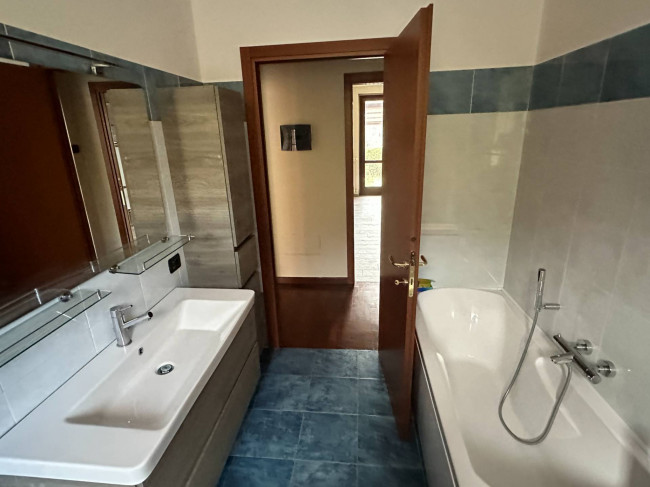 Appartamento in Vendita a Monastero di Vasco