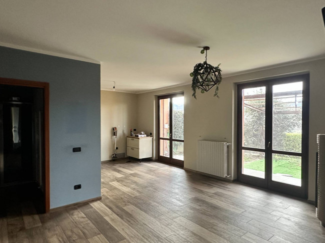 Appartamento in Vendita a Monastero di Vasco