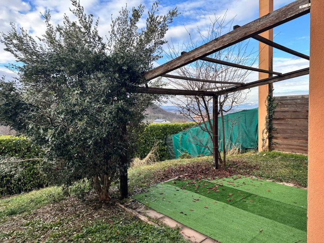 Appartamento in Vendita a Monastero di Vasco