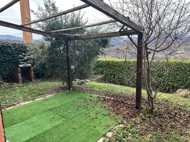 Appartamento in Vendita a Monastero di Vasco