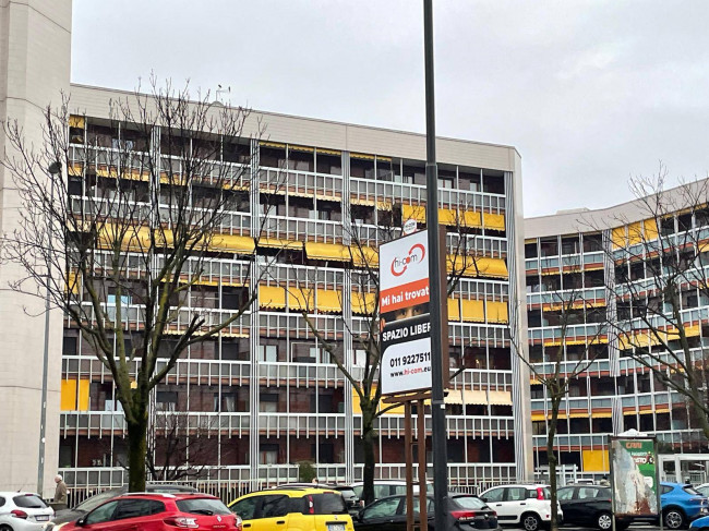 Box o garage in Vendita a Collegno