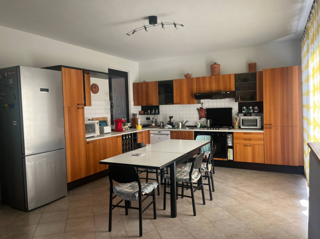 Villa in Affitto a Asti