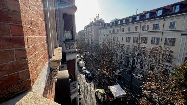 Appartamento in vendita a Torino