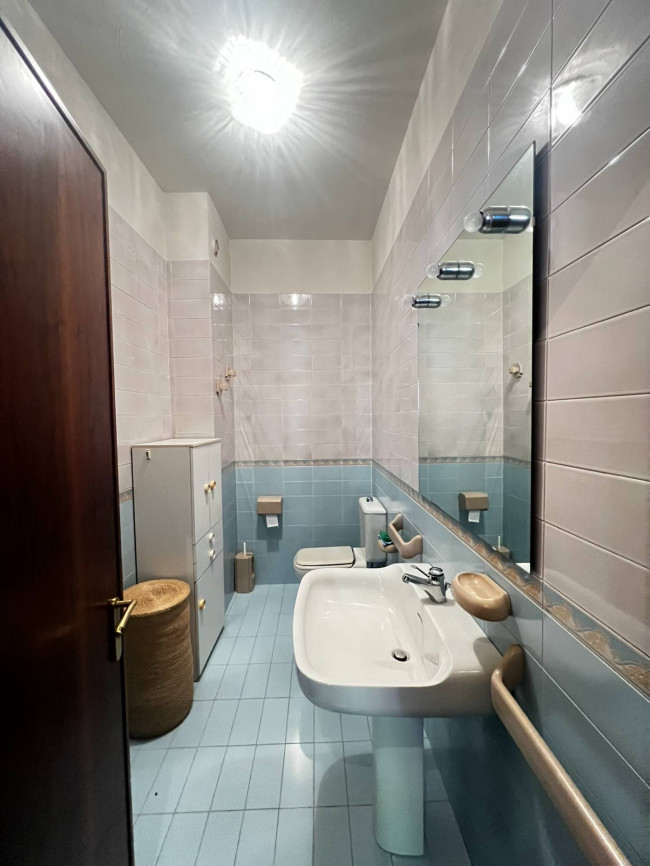 Villa in Vendita a Valenza