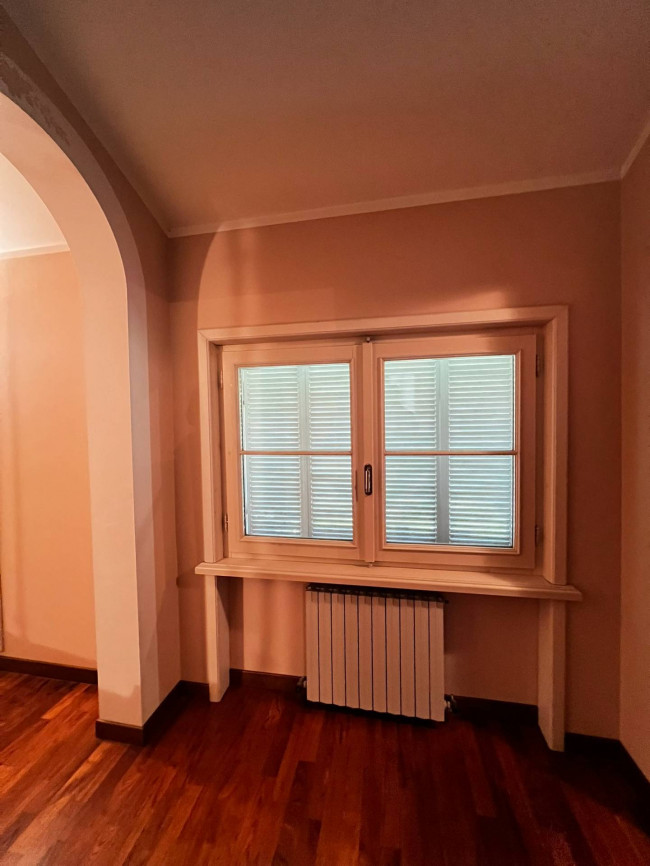 Villa in Vendita a Valenza