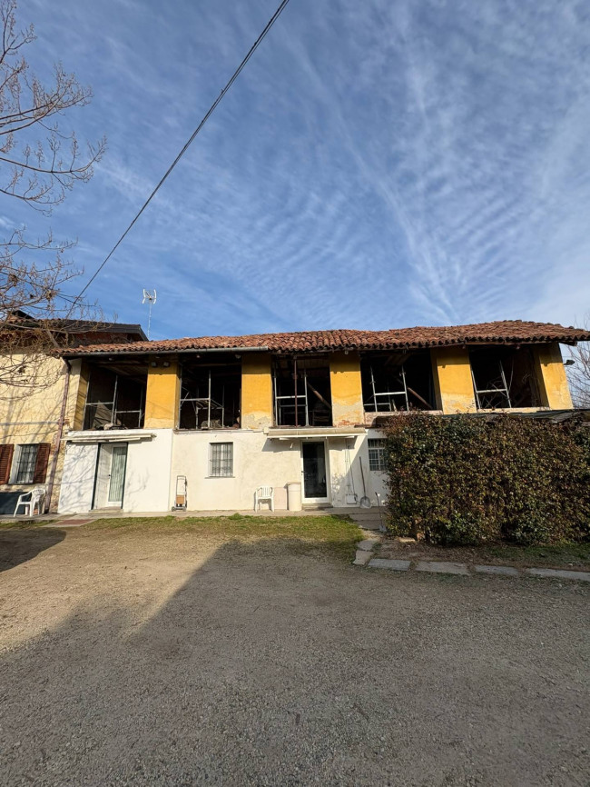 Cascina in vendita