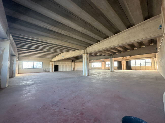 Locale commerciale in Affitto a Cuneo