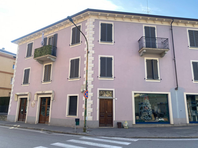 Stabile - Palazzo in Vendita a Mondovì