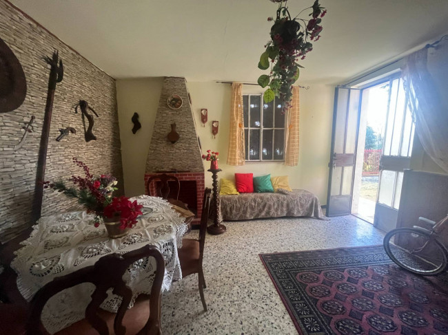 Casa indipendente in Vendita a Asti