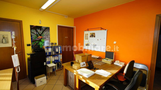 Capannone in Vendita a None