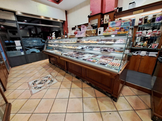 Attività Commerciale - Pasticceria in vendita