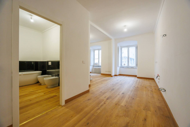 Apartment for Sale to Torino