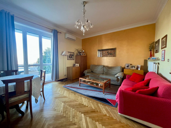 Appartamento in Vendita a Pino Torinese