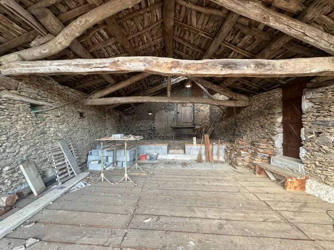 Baita in Vendita a Monterosso Grana