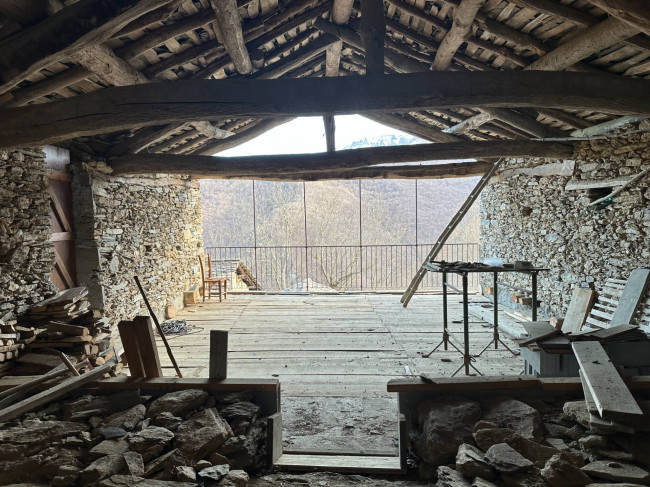 Baita in Vendita a Monterosso Grana