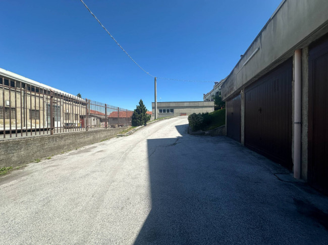 Magazzino in Vendita a Cuneo