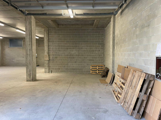 Magazzino in affitto a Rivoli