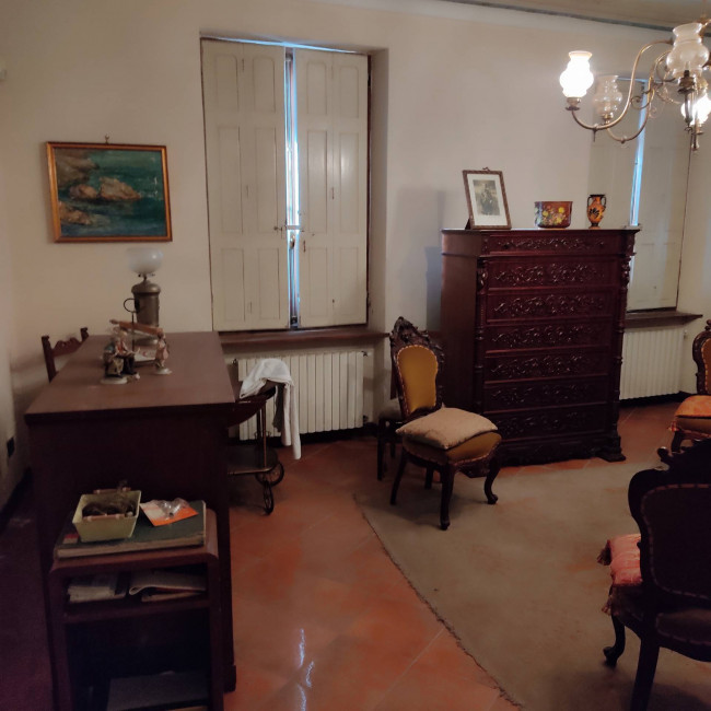 Casale in Vendita a Bruno