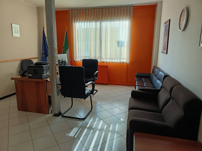 Studio/Ufficio in Vendita a Asti