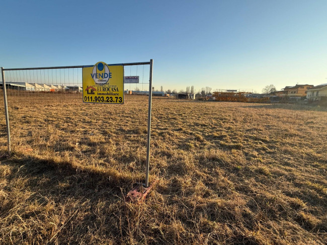 Terreno residenziale in vendita a Rivalta di Torino