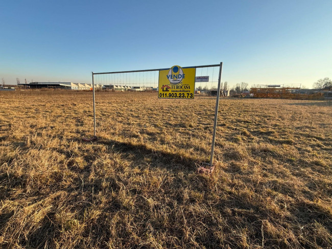 Terreno residenziale in vendita a Rivalta di Torino
