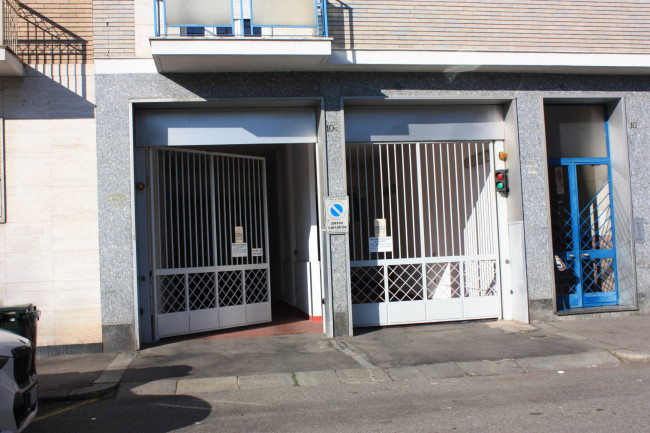 Box o garage in Affitto a Torino