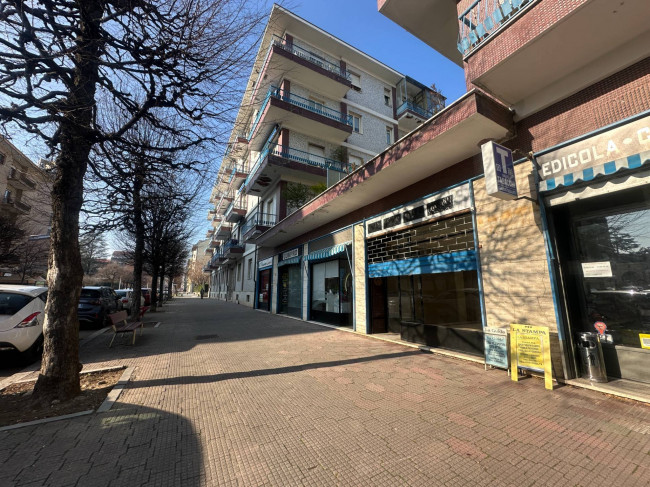 Negozio in Affitto a Cuneo