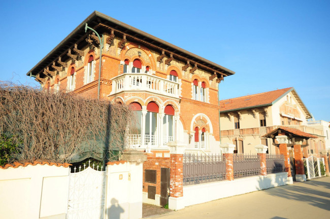 Villa Storica in vendita